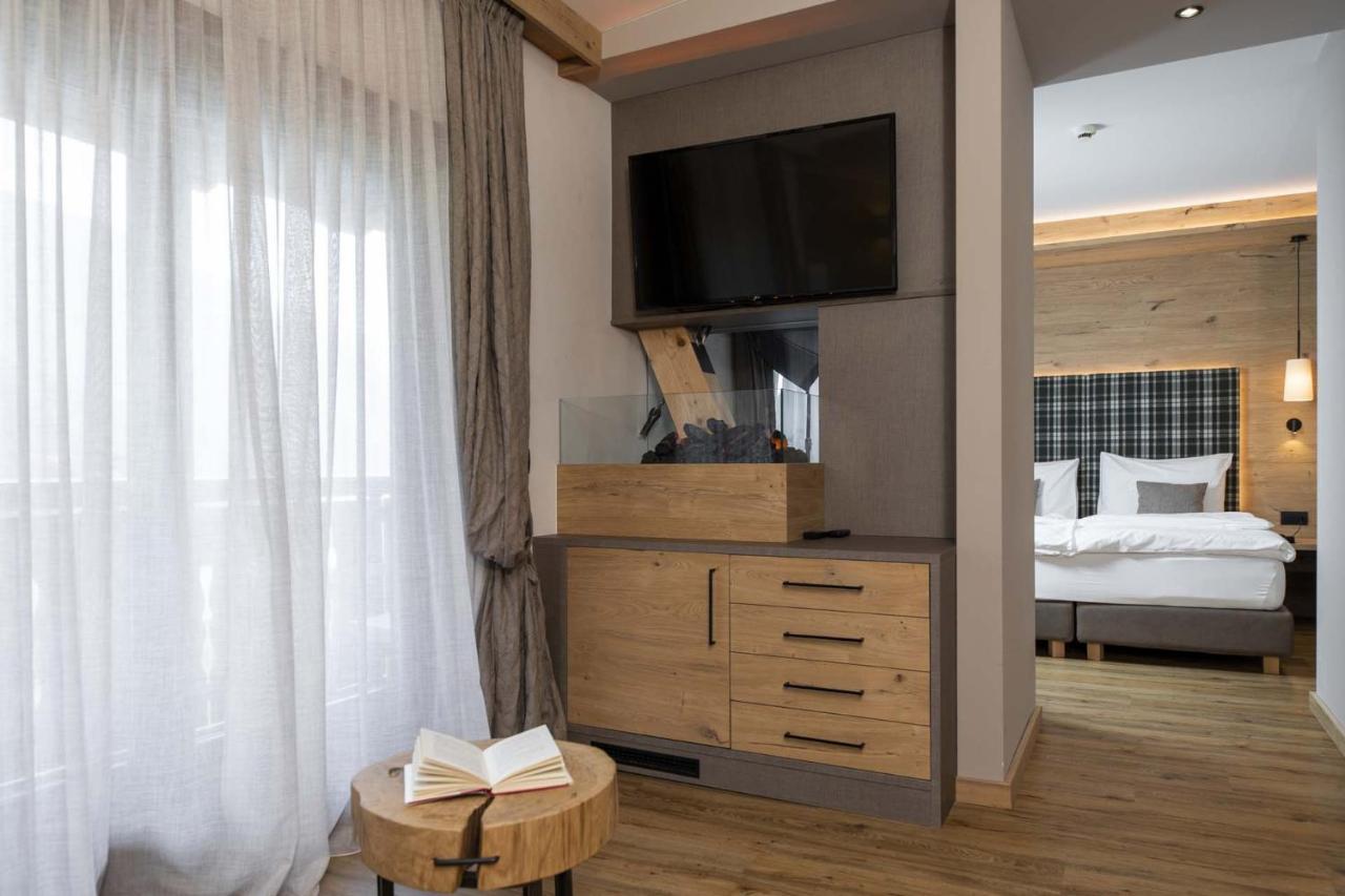 Ariston Lake View Hotel Молвена Екстериор снимка