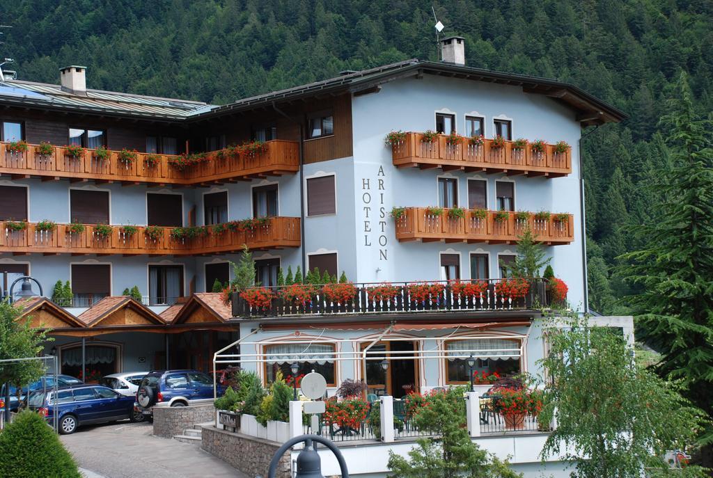 Ariston Lake View Hotel Молвена Екстериор снимка