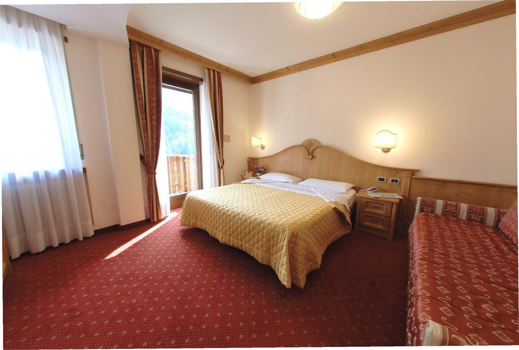 Ariston Lake View Hotel Молвена Екстериор снимка