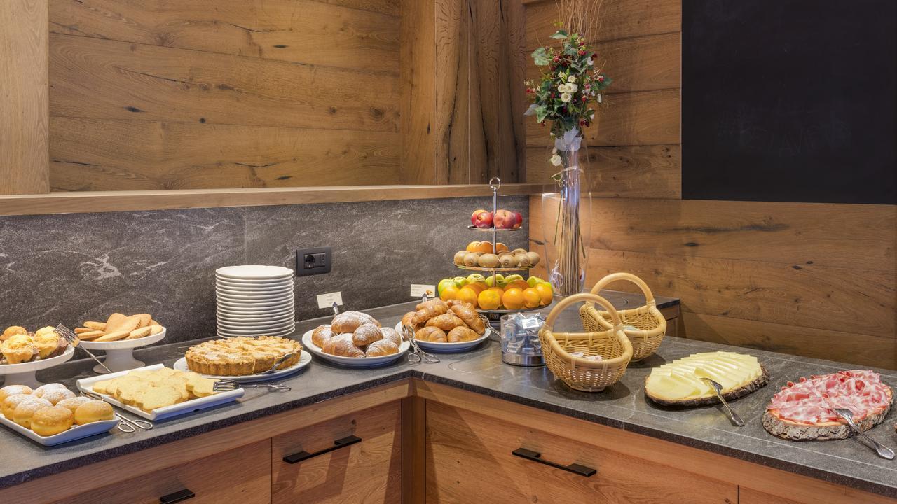 Ariston Lake View Hotel Молвена Екстериор снимка